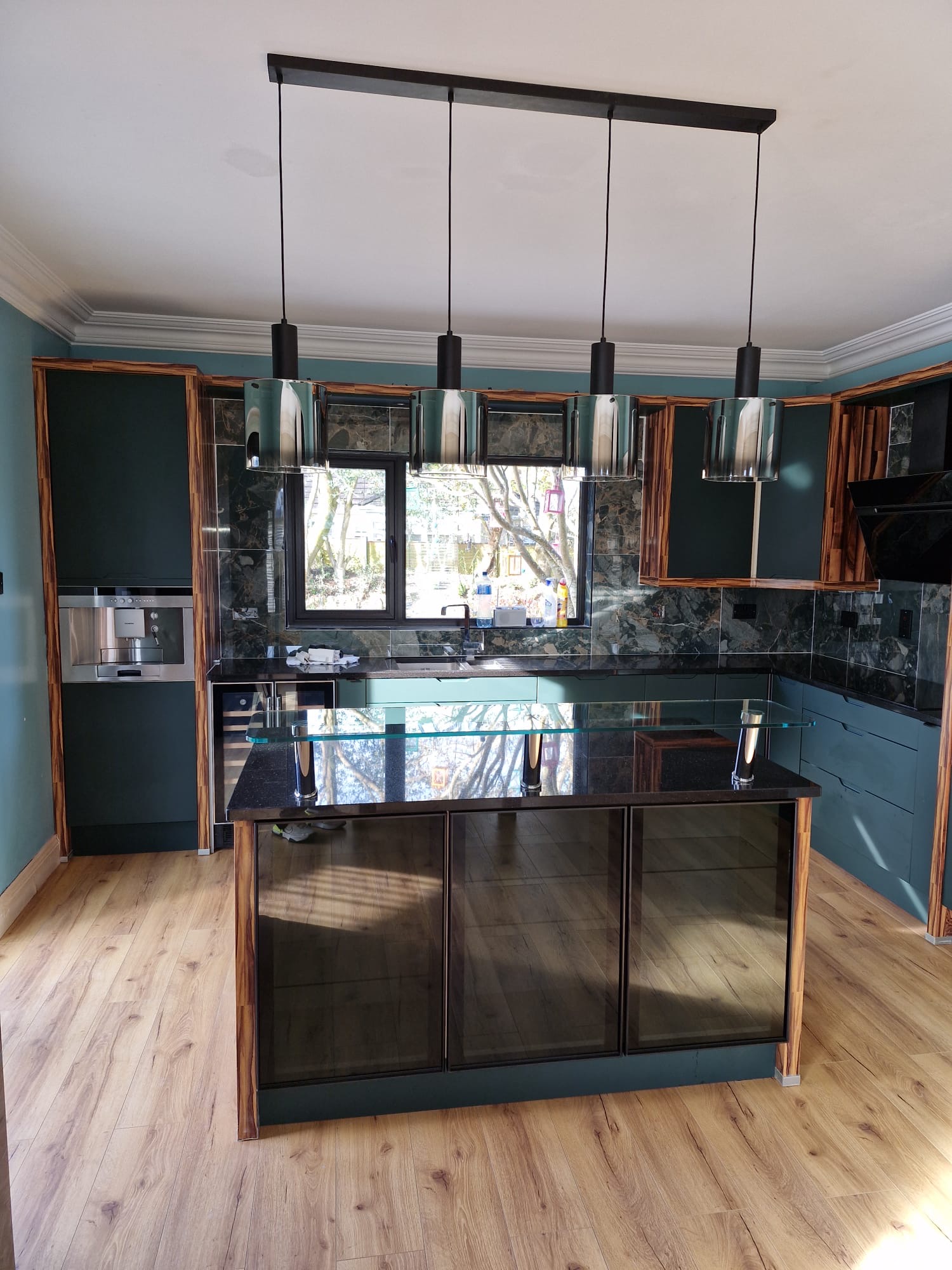 517DC6F0-06C7-4726-BB67-4FABB4D4AAFC